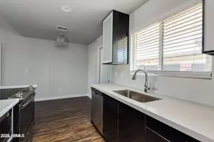 4229 N 17th St, Phoenix, AZ 85016 - Photo 3
