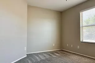 40178 W Thornberry Ln, Maricopa, AZ 85138 - Photo 13