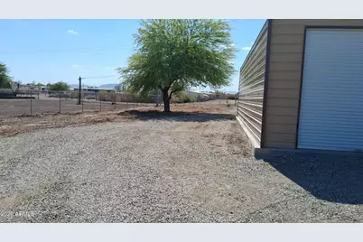 65897 N Melody Lane #A, Cibola, AZ 85328 - Photo 9