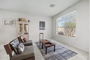 2524 E Fremont Rd, Phoenix, AZ 85042 - Photo 9