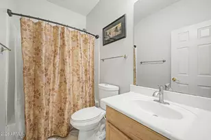 2524 E Fremont Rd, Phoenix, AZ 85042 - Photo 25
