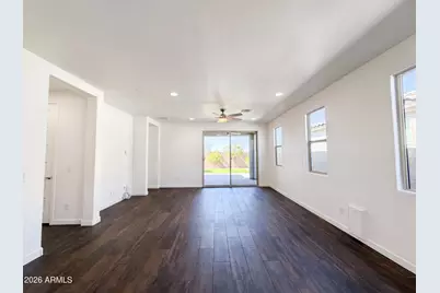 1224 E Glass Lane, Phoenix, AZ 85042 - Photo 3