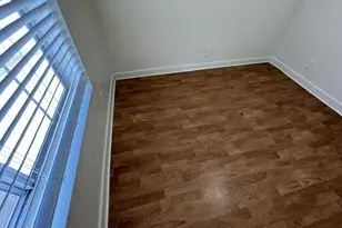 502 E Cody Dr, Phoenix, AZ 85040 - Photo 15