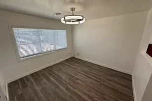 502 E Cody Dr, Phoenix, AZ 85040 - Photo 11