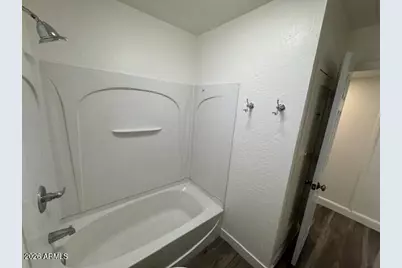502 E Cody Drive, Phoenix, AZ 85040 - Photo 25
