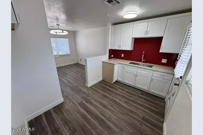 502 E Cody Drive, Phoenix, AZ 85040 - Photo 5