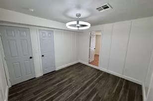 502 E Cody Dr, Phoenix, AZ 85040 - Photo 13