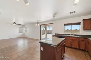 306 S Cactus St, Coolidge, AZ 85128 - Photo 17
