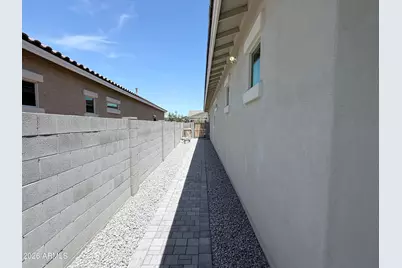 13321 W Dale Lane, Peoria, AZ 85383 - Photo 9