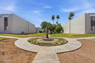 3825 E Camelback Rd, Phoenix, AZ 85018 - Photo 29
