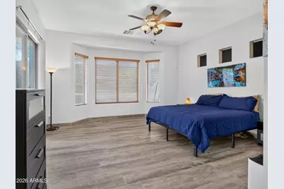 1915 E Latona Road, Phoenix, AZ 85042 - Photo 13