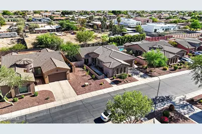 1915 E Latona Road, Phoenix, AZ 85042 - Photo 5