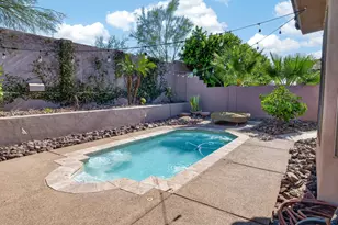 1915 E Latona Rd, Phoenix, AZ 85042 - Photo 15
