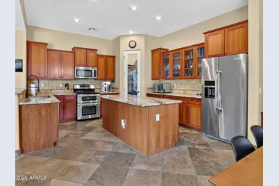 1915 E Latona Road, Phoenix, AZ 85042 - Photo 9
