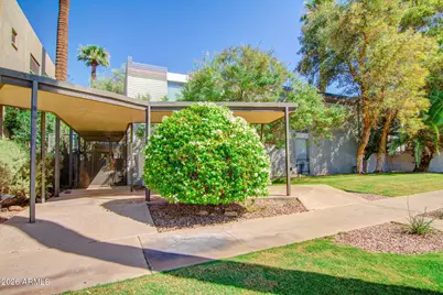 320 E Willetta Street #7, Phoenix, AZ 85004 - Photo 13