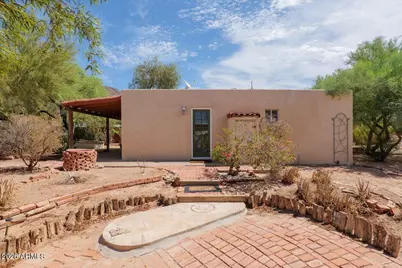 5702 E Camelback Road #SAGUARO, Phoenix, AZ 85018 - Photo 3