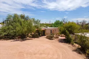 5702 E Camelback Rd, Phoenix, AZ 85018 - Photo 29