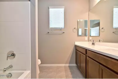 6303 S 24th Place, Phoenix, AZ 85042 - Photo 23