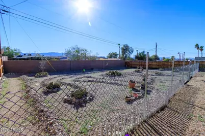 2720 N Cisco Drive N, Lake Havasu City, AZ 86403 - Photo 17
