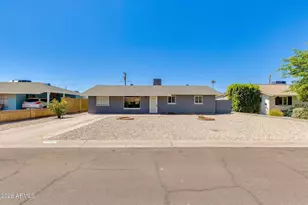 4923 E Palm Ln, Phoenix, AZ 85008 - Photo 1