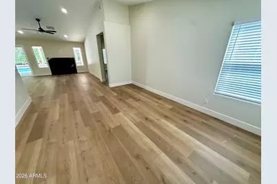 7352 W Via Del Sol Drive, Glendale, AZ 85310 - Photo 5