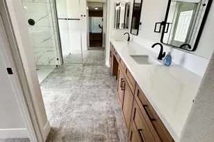 7352 W Via Del Sol Dr, Glendale, AZ 85310 - Photo 19