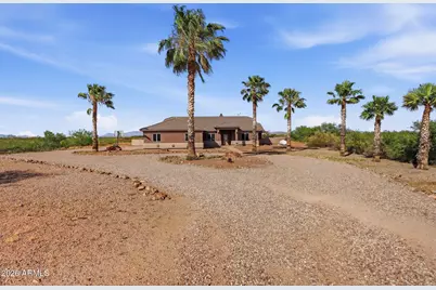 914 E Savino Court, Huachuca City, AZ 85616 - Photo 3