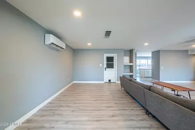 8131 E Amelia Avenue, Scottsdale, AZ 85251 - Photo 21