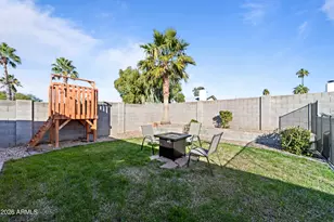 222 W Wescott Dr, Phoenix, AZ 85027 - Photo 25