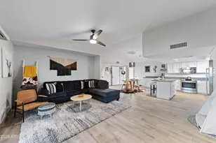 222 W Wescott Dr, Phoenix, AZ 85027 - Photo 5