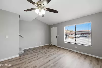 6166 E Glencove Street #Apt 2, Mesa, AZ 85205 - Photo 3