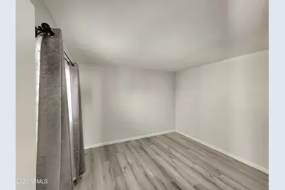 1168 E Cochise Drive, Phoenix, AZ 85020 - Photo 9