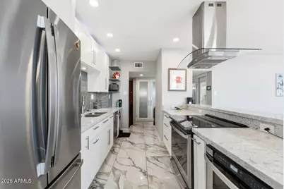 207 W Clarendon Avenue #4B, Phoenix, AZ 85013 - Photo 3