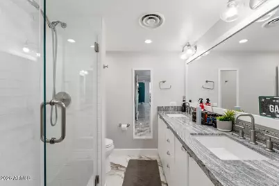 207 W Clarendon Avenue #4B, Phoenix, AZ 85013 - Photo 15