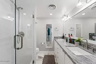 207 W Clarendon Ave, Phoenix, AZ 85013 - Photo 15