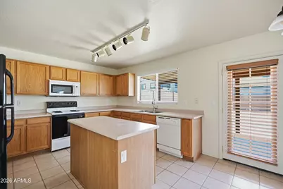 6107 N 135th Drive, Litchfield Park, AZ 85340 - Photo 9
