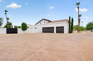 10214 N 44th St, Phoenix, AZ 85028 - Photo 3