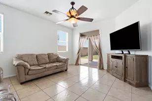 6912 S 74th Ln, Laveen, AZ 85339 - Photo 9