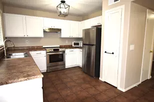 15338 N 148th Ct, Surprise, AZ 85379 - Photo 5