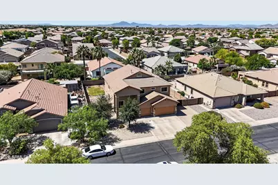 43251 W Cydnee Drive, Maricopa, AZ 85138 - Photo 5