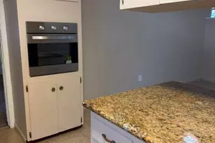 4949 W Verde Ln, Phoenix, AZ 85031 - Photo 3