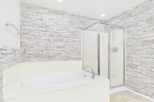 2130 W Hunter Ct, Phoenix, AZ 85085 - Photo 11