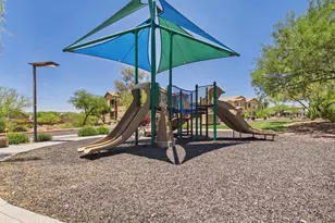 2130 W Hunter Ct, Phoenix, AZ 85085 - Photo 17