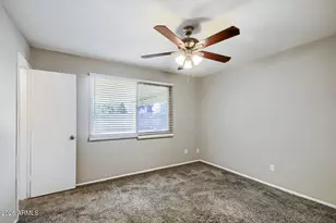 1946 W Kerry Ln, Phoenix, AZ 85027 - Photo 15