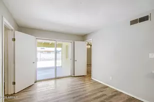 1946 W Kerry Ln, Phoenix, AZ 85027 - Photo 13