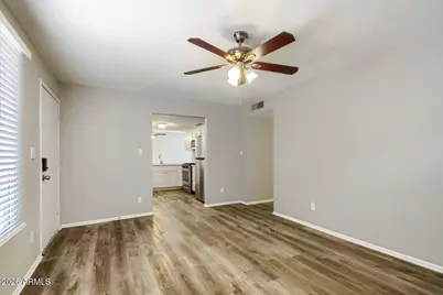 1946 W Kerry Lane, Phoenix, AZ 85027 - Photo 7