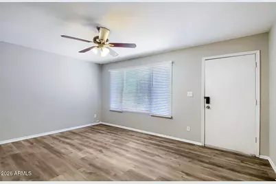 1946 W Kerry Lane, Phoenix, AZ 85027 - Photo 5