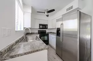 4610 N 68th St, Scottsdale, AZ 85251 - Photo 7