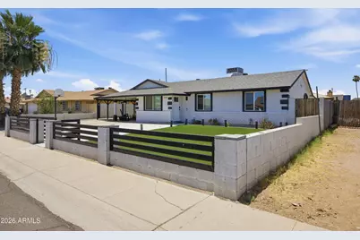 1918 N 42nd Avenue, Phoenix, AZ 85009 - Photo 1