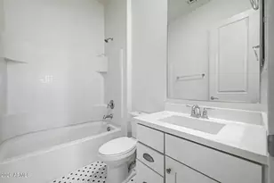 1002 E Parkview Dr, Gilbert, AZ 85295 - Photo 25